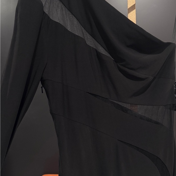 Mac Duggal Black One-Shoulder Gown 11311 - Picture 6 of 11